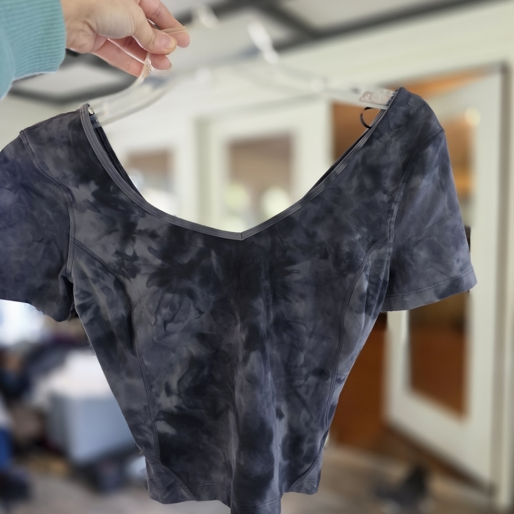 lululemon Diamond Dye Black Tie-Dye Athletic Top Sz 2 Small XS